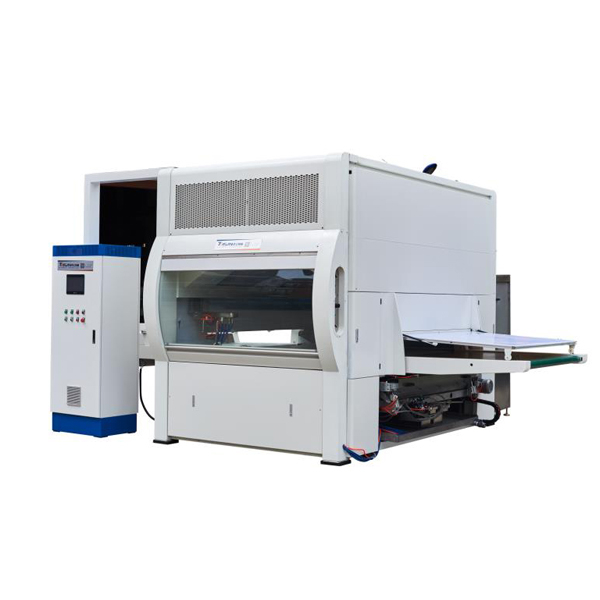 Máquina de pintura de pulverización de puertas de madera automática